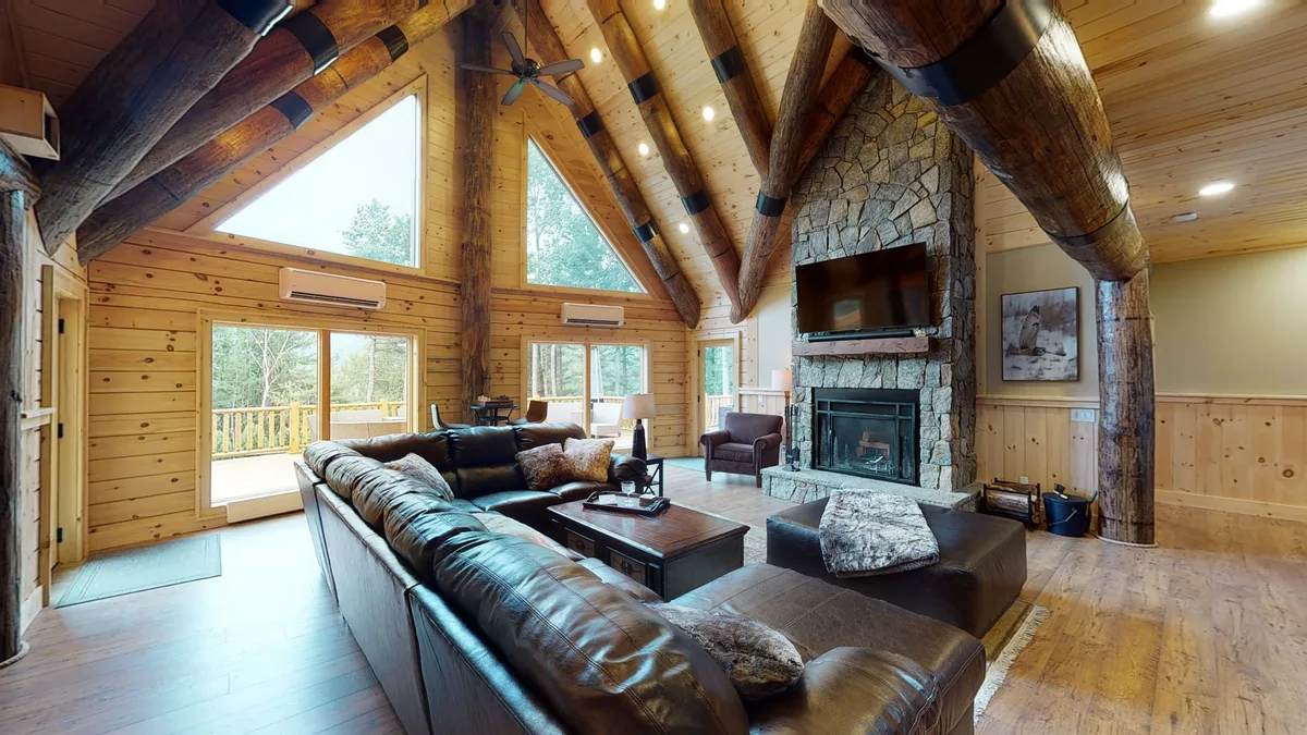 Ultimate Luxury Lodge with Mountain Views, 576 sqm, showroom presentation, pop-up rental in Upper Jay, third interior view