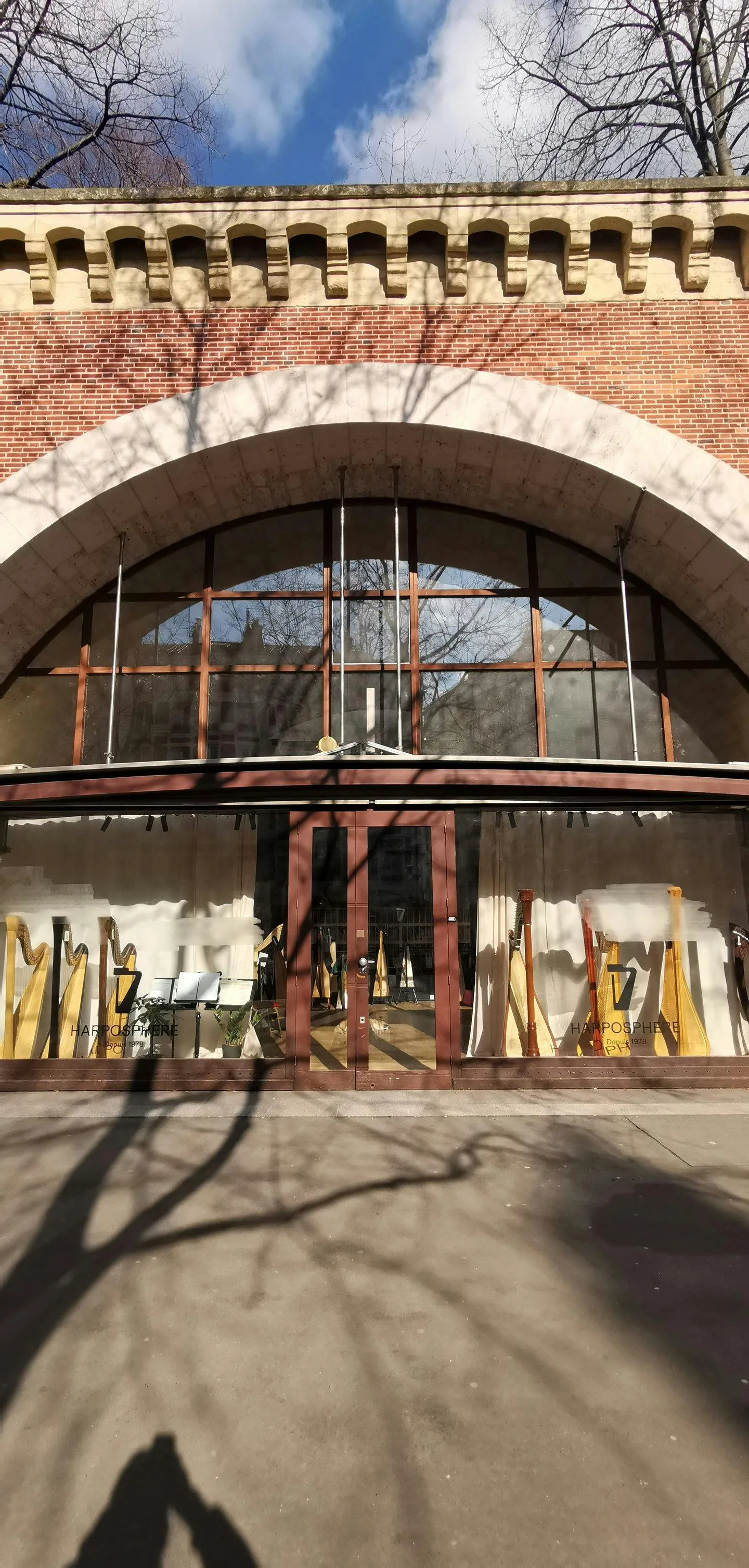 Unique 120 sqm Commercial Space in Bastille, Paris — 2