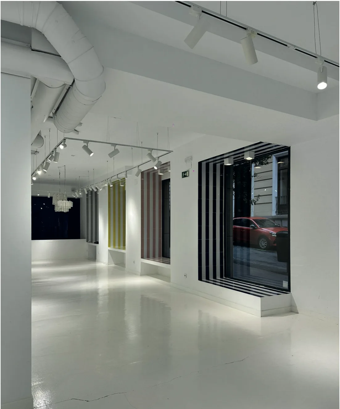 Unique 144 sqm Showroom in Madrid's Justicia District, pop up store, third interior view