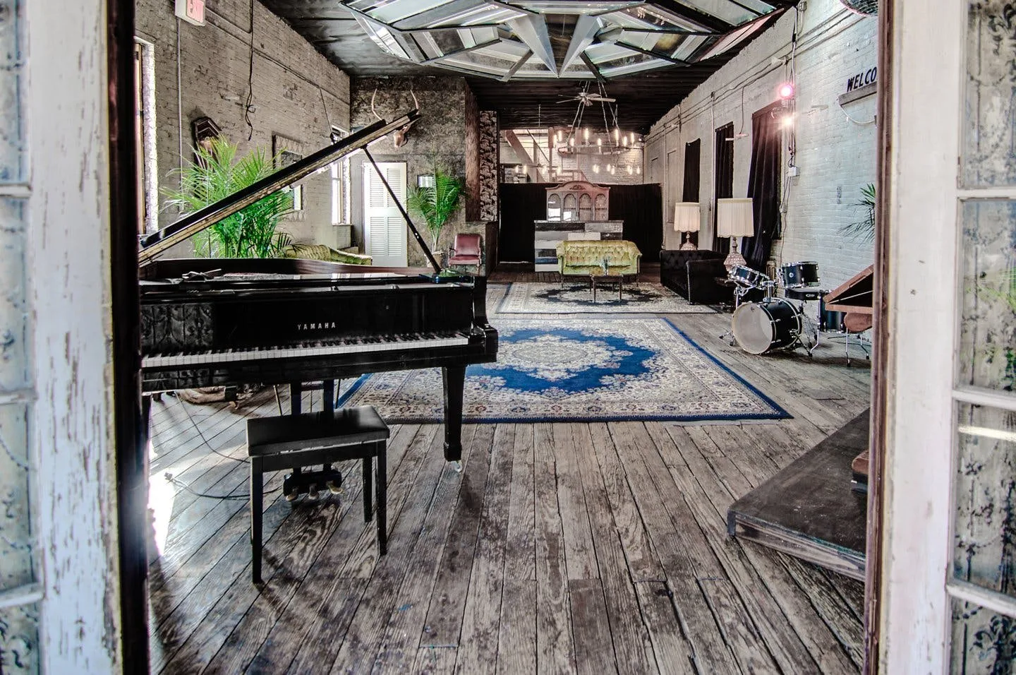 Unique 149 sqm Event Loft and Photo Studio in Brooklyn — 2