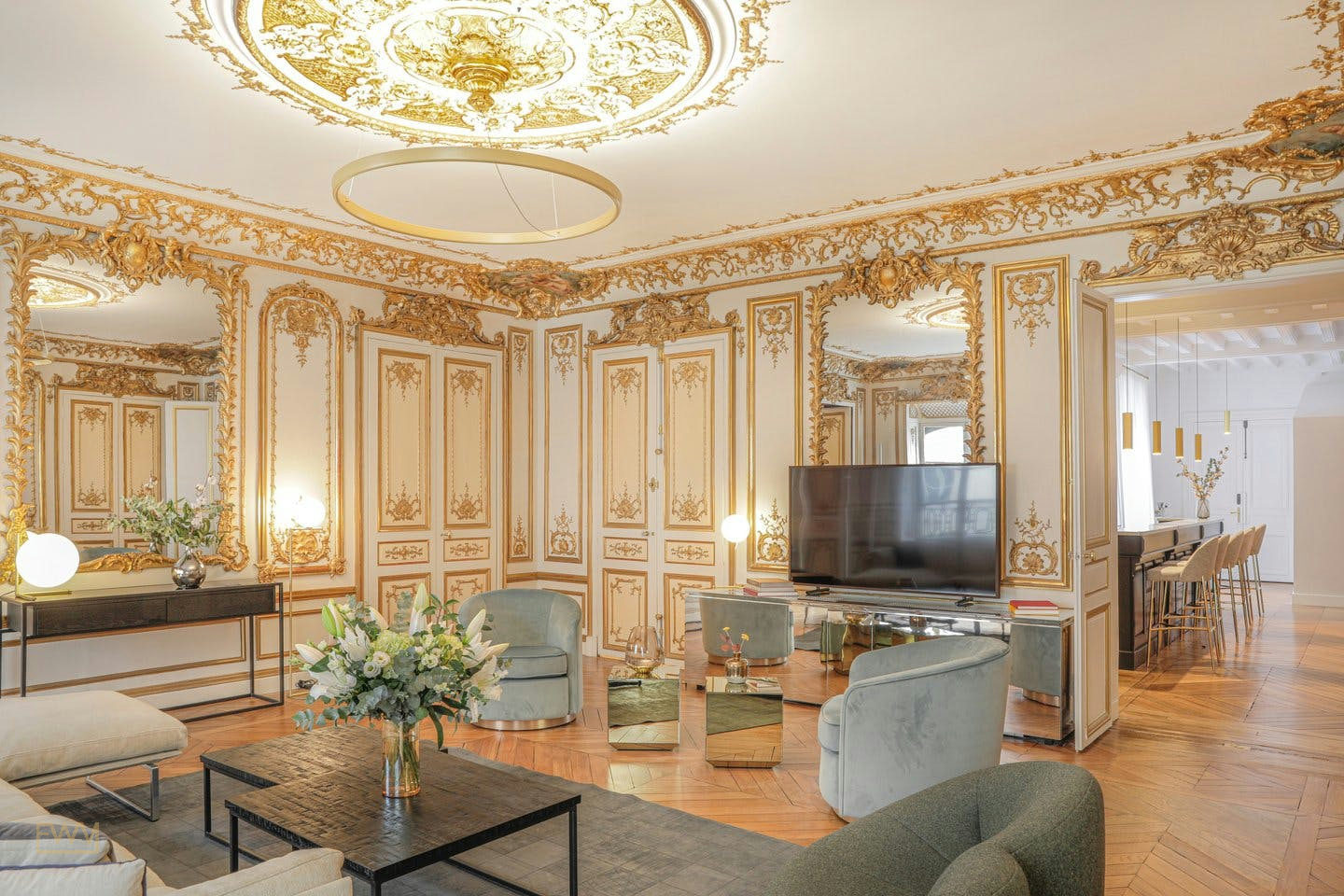 Unique 190 sqm Showroom near Place de la Concorde, Paris, pop up store