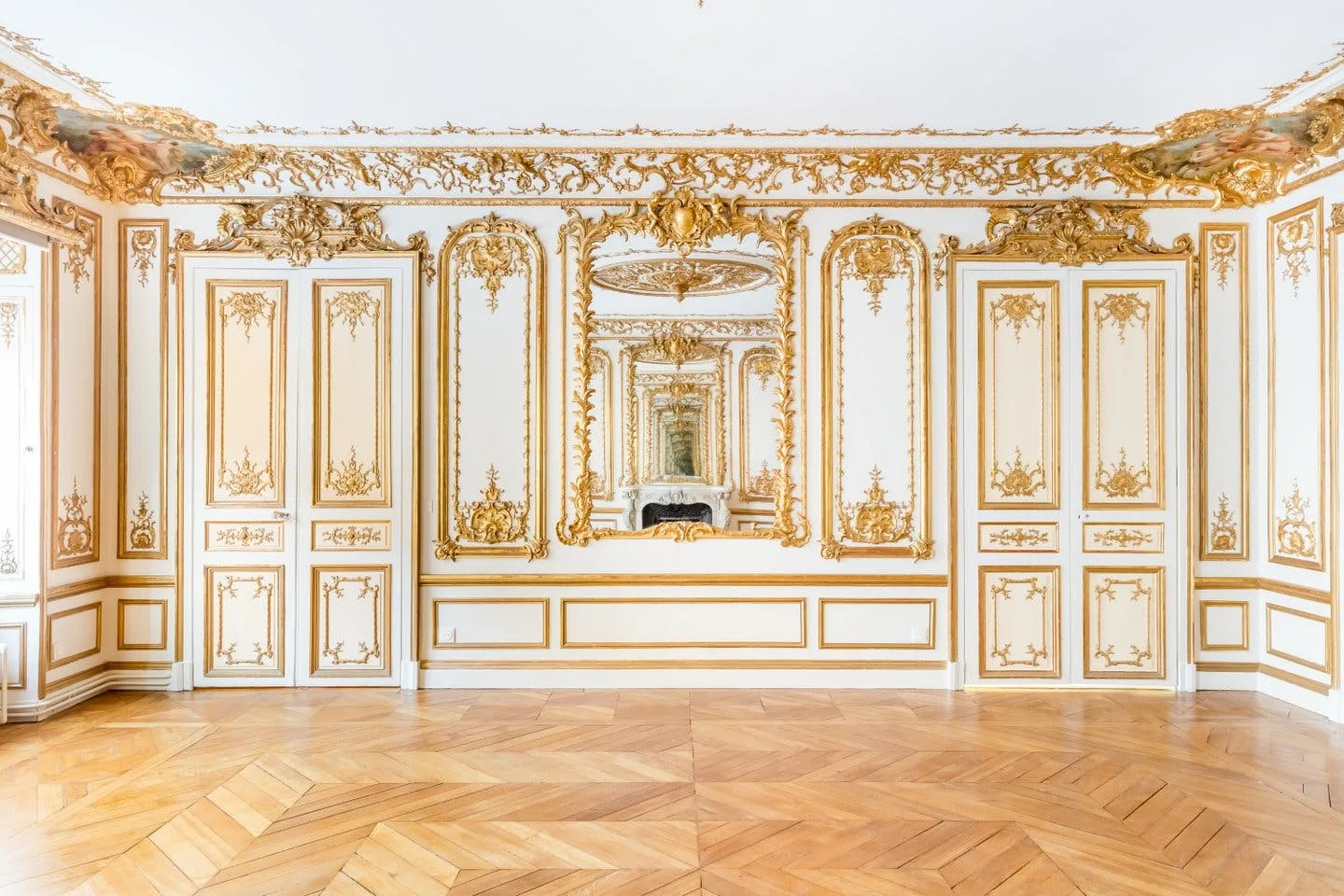 Unique 190 sqm Showroom near Place de la Concorde, Paris — 5