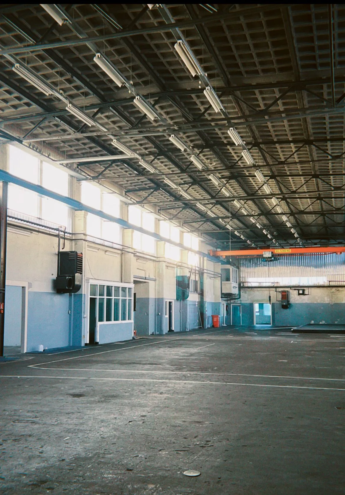 Unique 4,000 m² Venue for Events and Creative Projects, photo shoot, pop-up rental in Amsterdam, second interior view