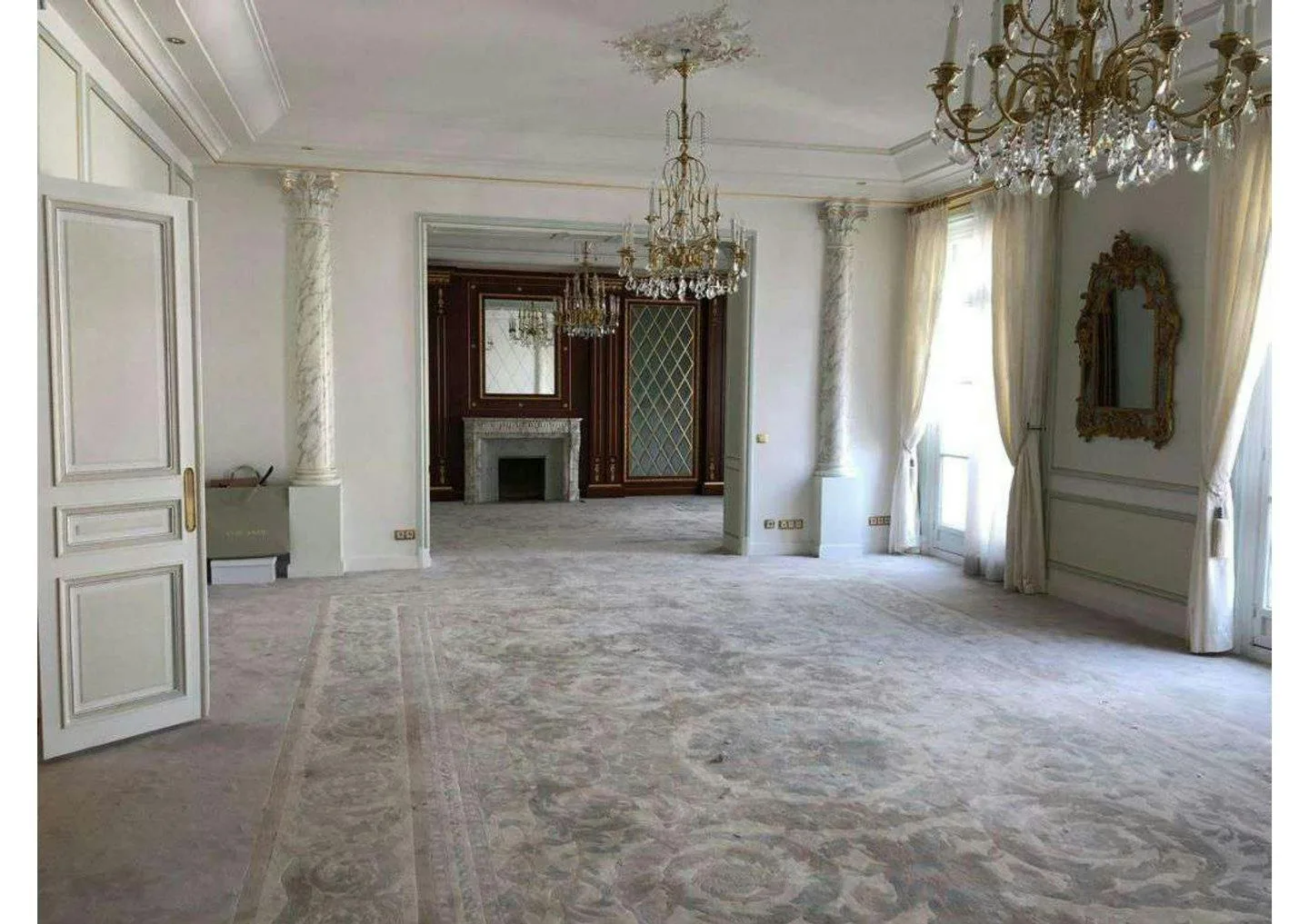 Unique 530 sqm Event and Showroom Space in Paris — 2