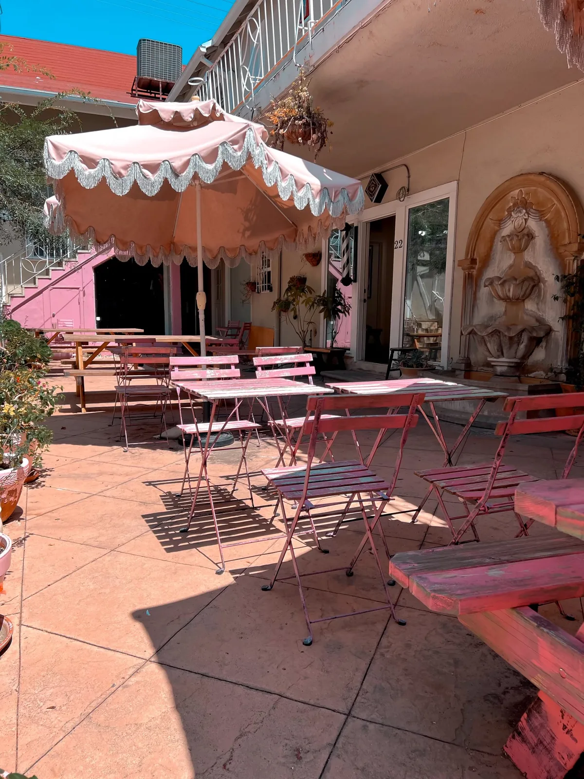 Unique 900 sq ft Café Space Available, 84 sqm, private event, pop-up rental in Los Angeles, interior view