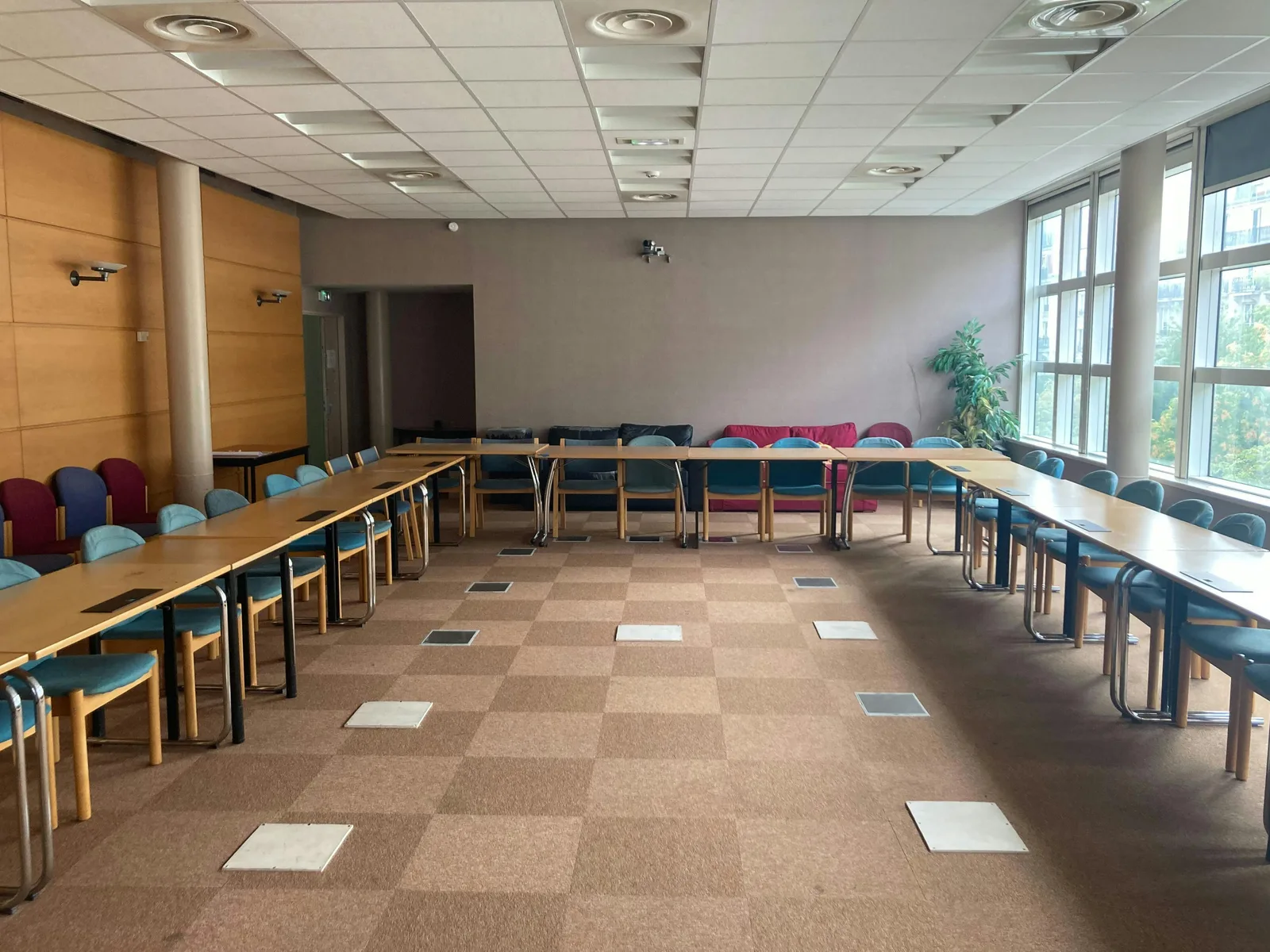 Unique 96 sqm Meeting and Event Space in Paris 5th — 3