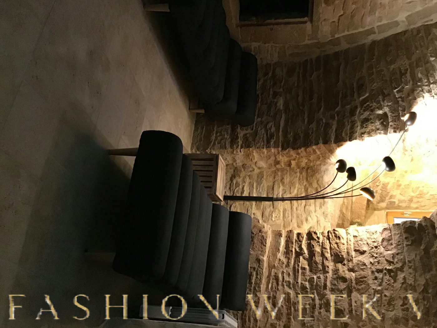 Unique Boutique Space with Storage for Rent, 85 sqm, pop up store in Beaune