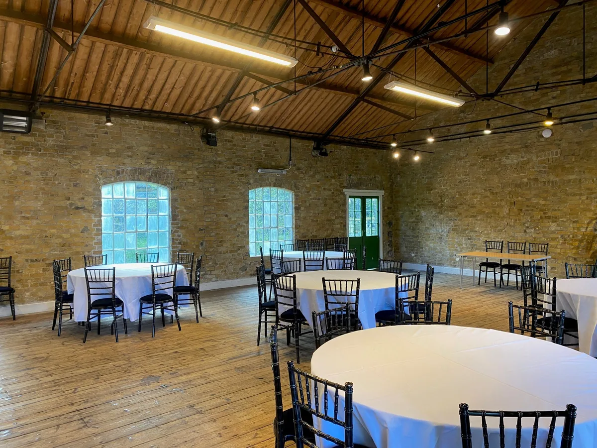 Unique Conference Venue with Extensive Outdoor Space, 28 sqm, corporate event, pop-up rental in Essex, third interior view