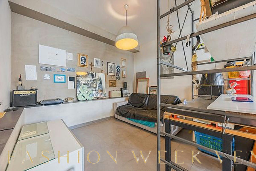 Unique Creative Loft Atelier C/3 with Raw Aesthetic, 80 sqm, pop up store in Milano