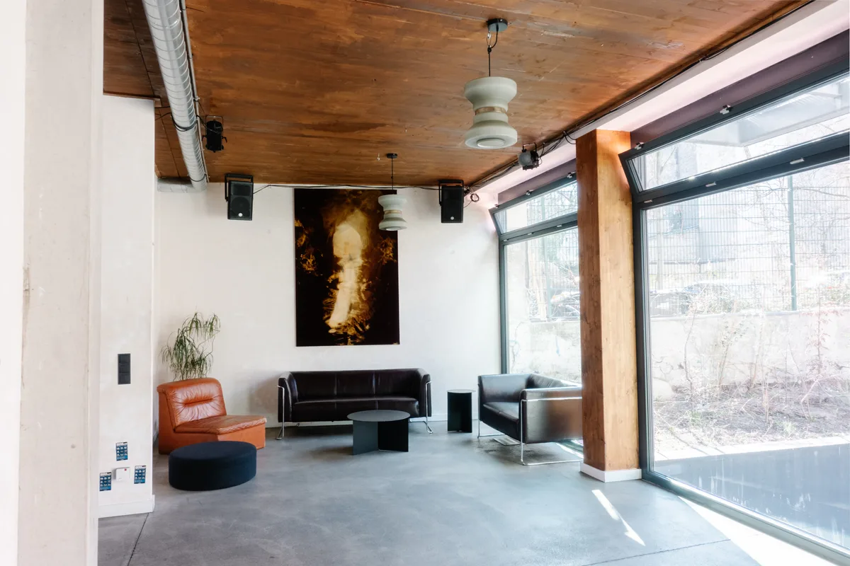 Unique Cultural Venue for Events and Gatherings, 90 sqm, pop up store in Berlin, second interior view
