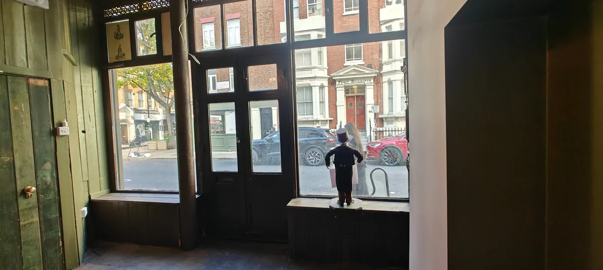 Unique Early 19th-Century Space in Fitzrovia, 45 sqm, pop up store in Greater London, second interior view