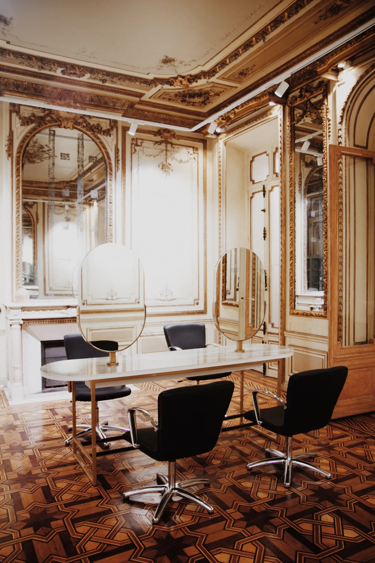Unique Event Space in 18th Century Marseille Mansion, 125 sqm, pop up store, interior view