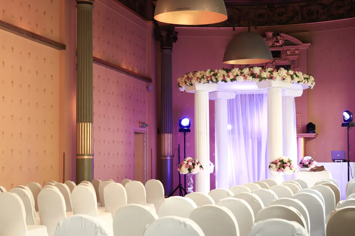 Unique Event Space in the 1st Arrondissement, 164 sqm, showroom presentation, pop-up rental in Paris, third interior view