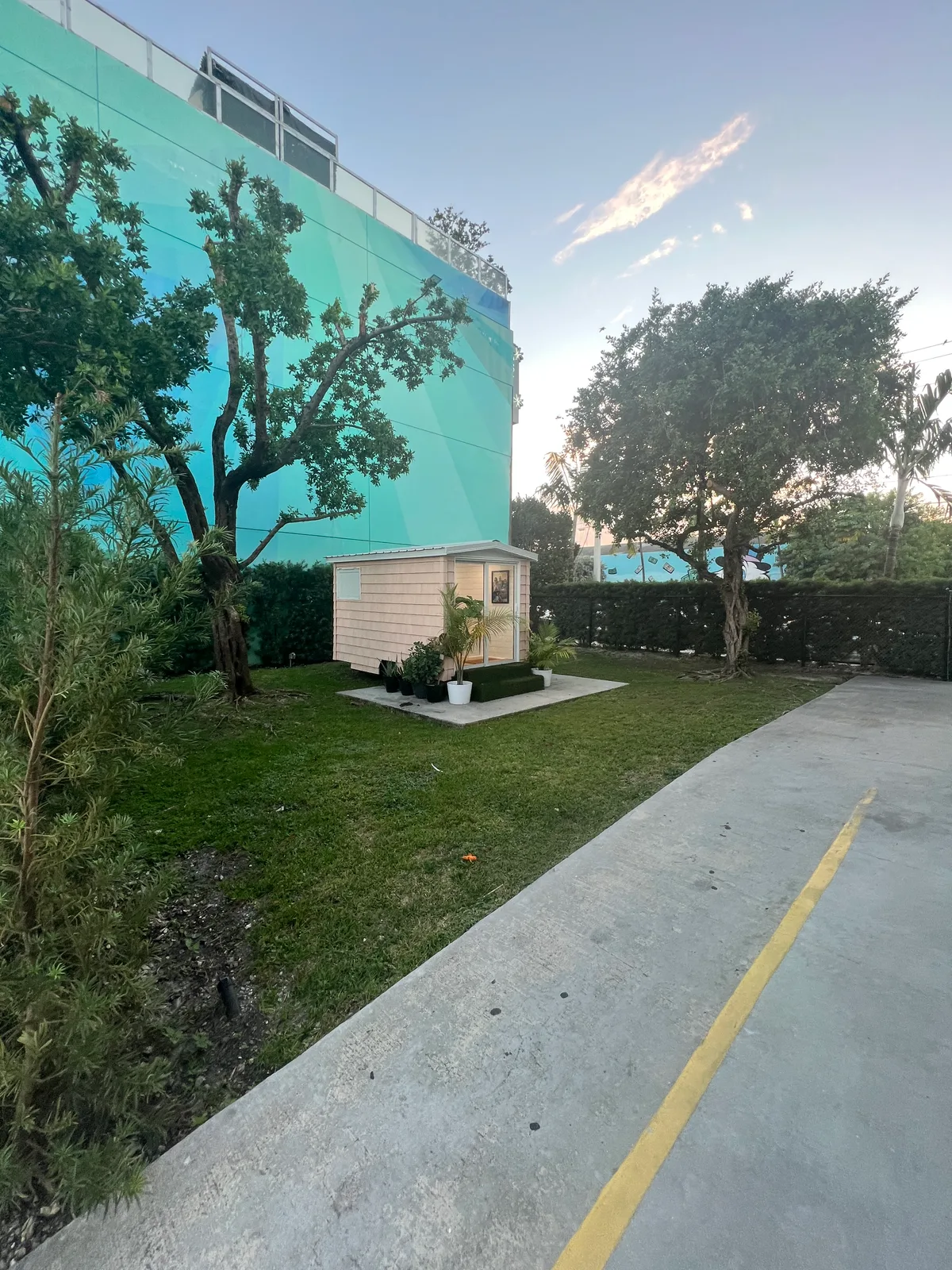 Unique Eyewear Display Space in Wynwood, 74 sqm, art exhibition, pop-up rental in Miami, third interior view