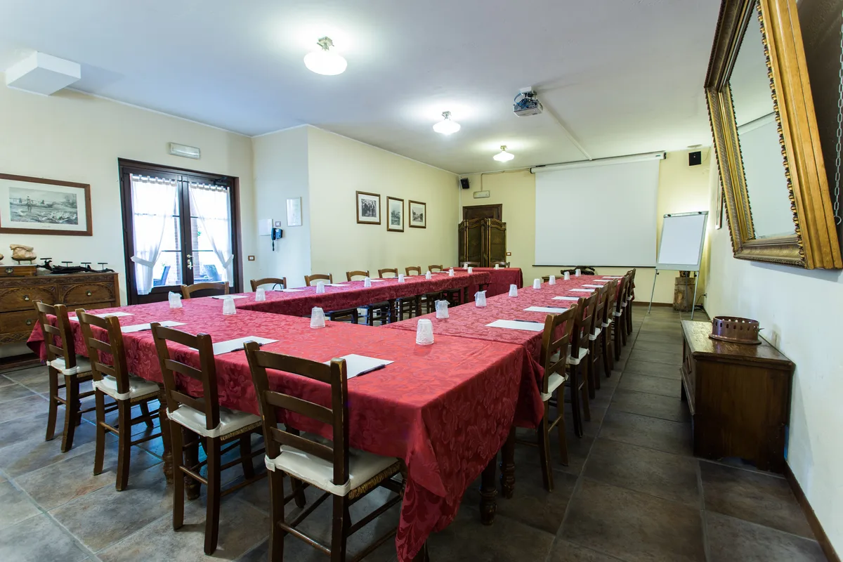 Unique Farmhouse Venue near Milan, 1000 sqm, private event, pop-up rental in Concorezzo, third interior view