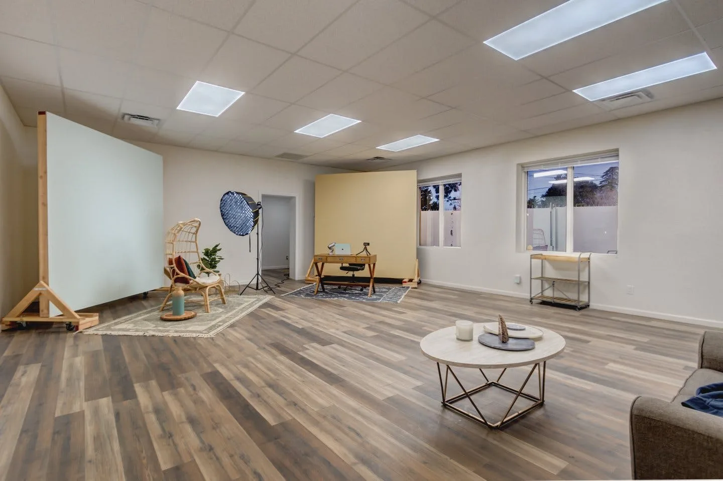 Unique Flexible Studio with Interchangeable Walls in Bakersfield