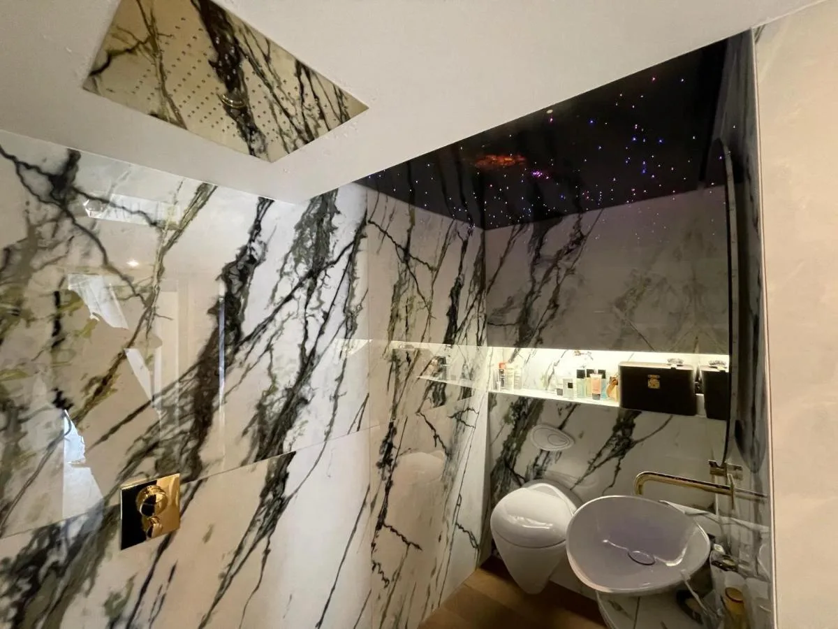 Unique Gallery and Spa Space in Valais, 300 sqm, art exhibition, pop-up rental in Salvan, second interior view