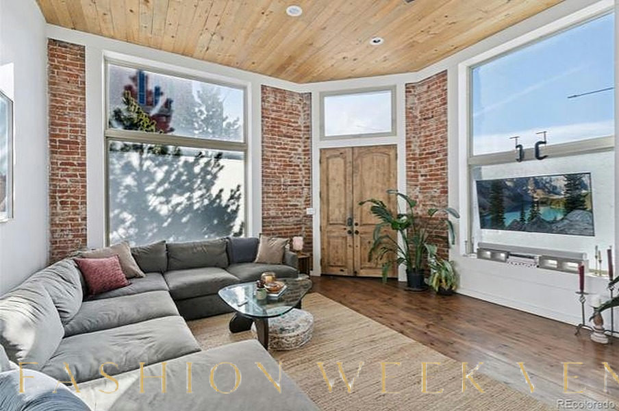 Unique Historic Space with Modern Upgrades, 93 sqm, pop up store in Denver, interior view