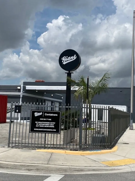 Unique Indoor and Outdoor Event Space in Miami — 4