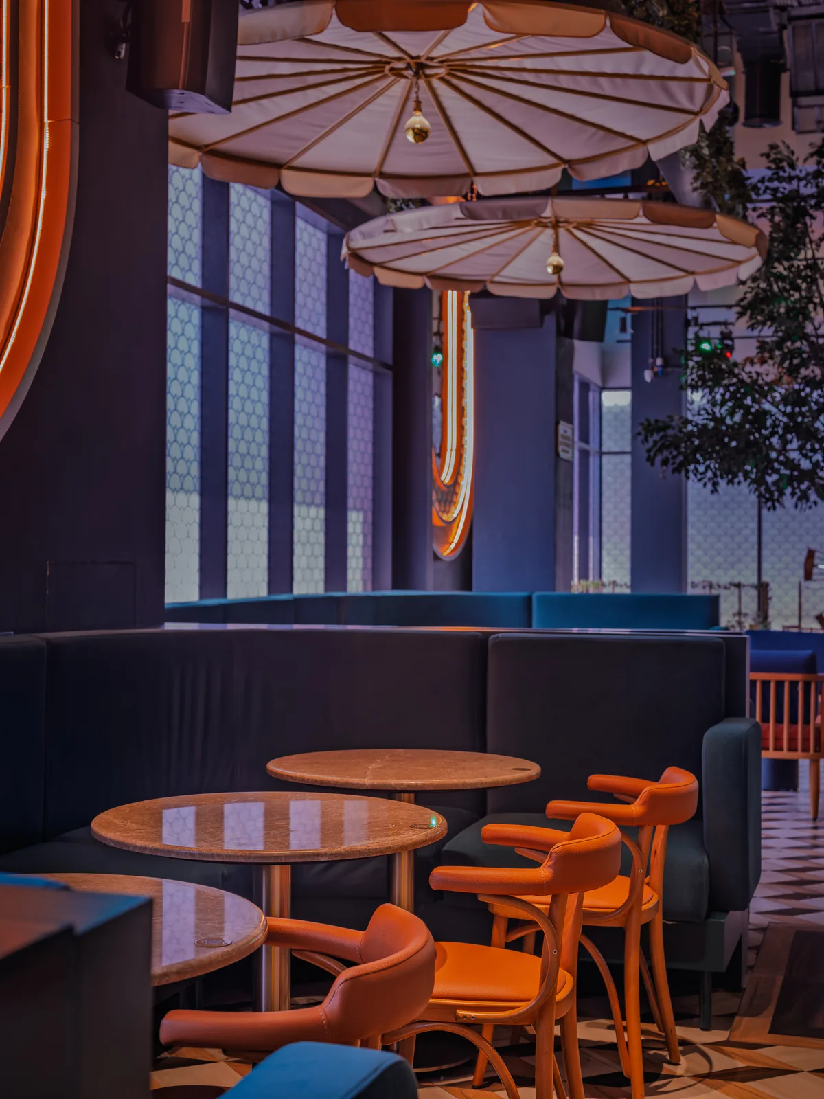 Unique Indoor Mini Golf Event Space in Dubai, 2043 sqm, cocktail reception, pop-up rental, interior view