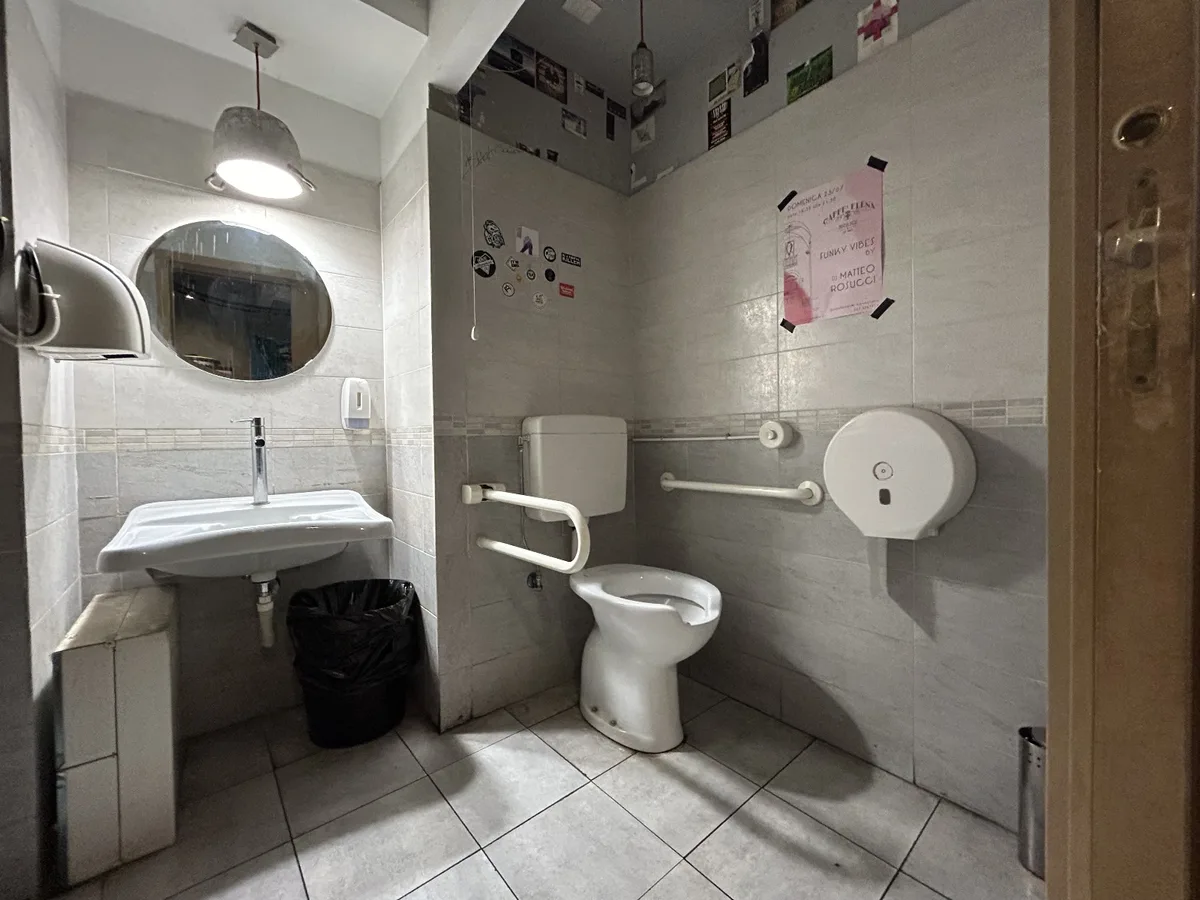 Unique Industrial Space for Events in Central Location, 80 sqm, private event, pop-up rental in Torino, interior view