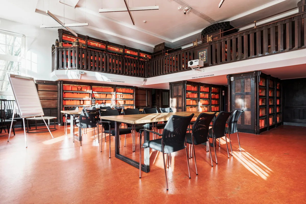 Unique Library Space for Screenings and Events, 213 sqm, private event, pop-up rental in Amsterdam, interior view