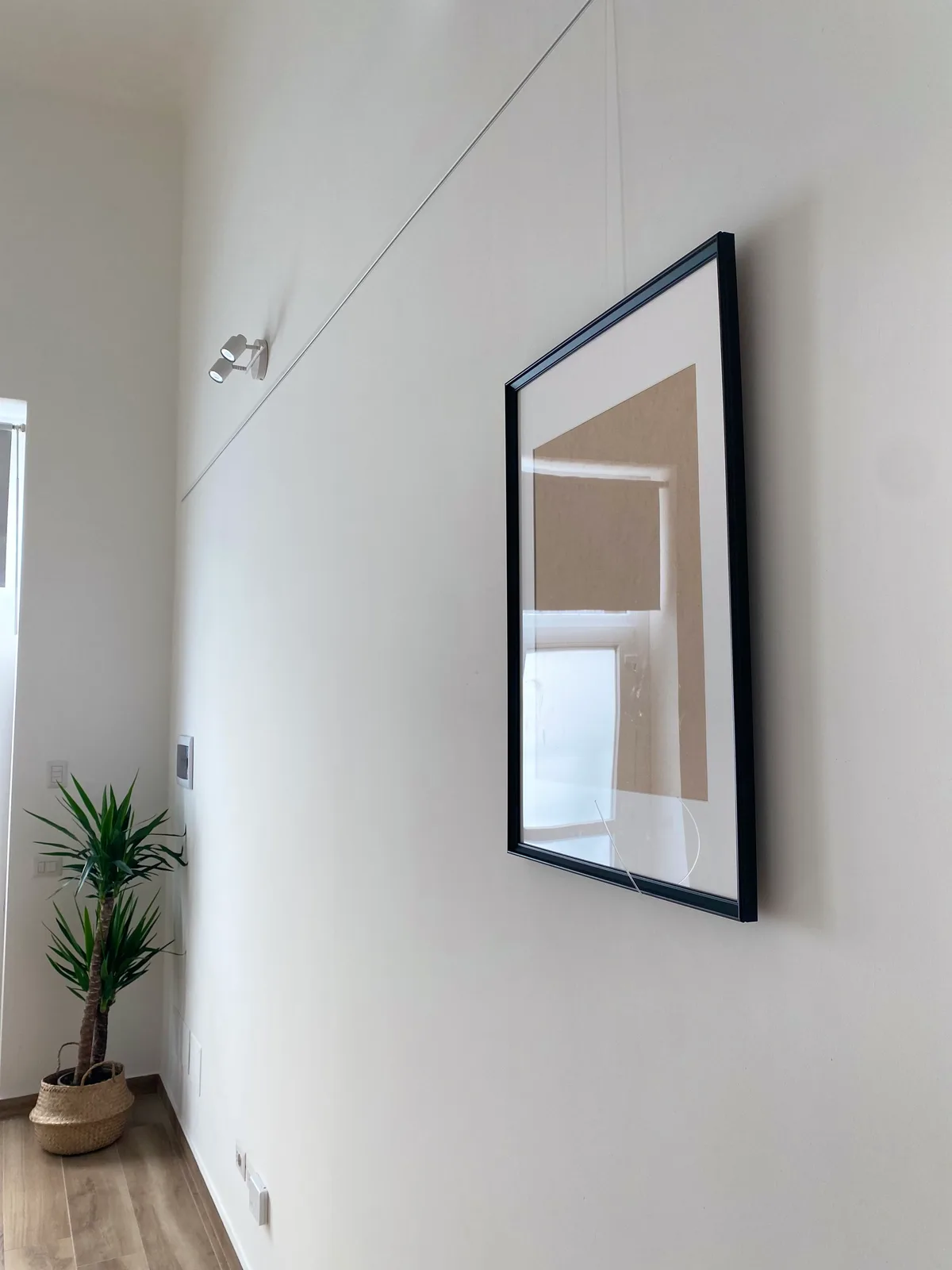 Unique Loft and Art Gallery in Navigli, 75 sqm, art exhibition, pop-up rental in Milano, second interior view