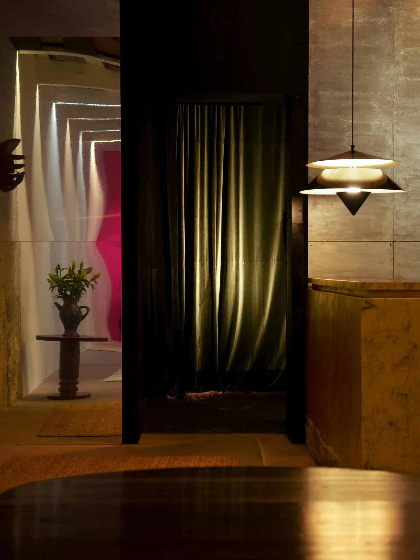 Unique Loft Event Space on Rue Lisfranc, Paris — 2