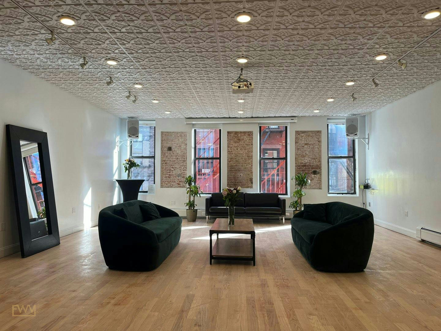 Unique Loft on Prince Street in SoHo, New York, 209 sqm, pop up store