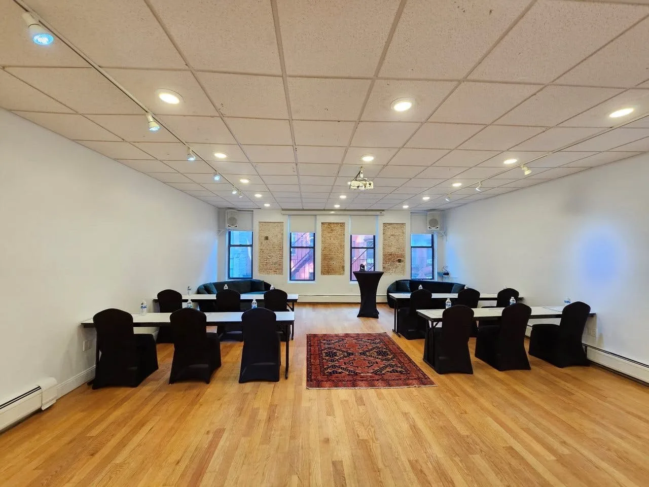 Unique Loft on Prince Street in SoHo, New York — 3