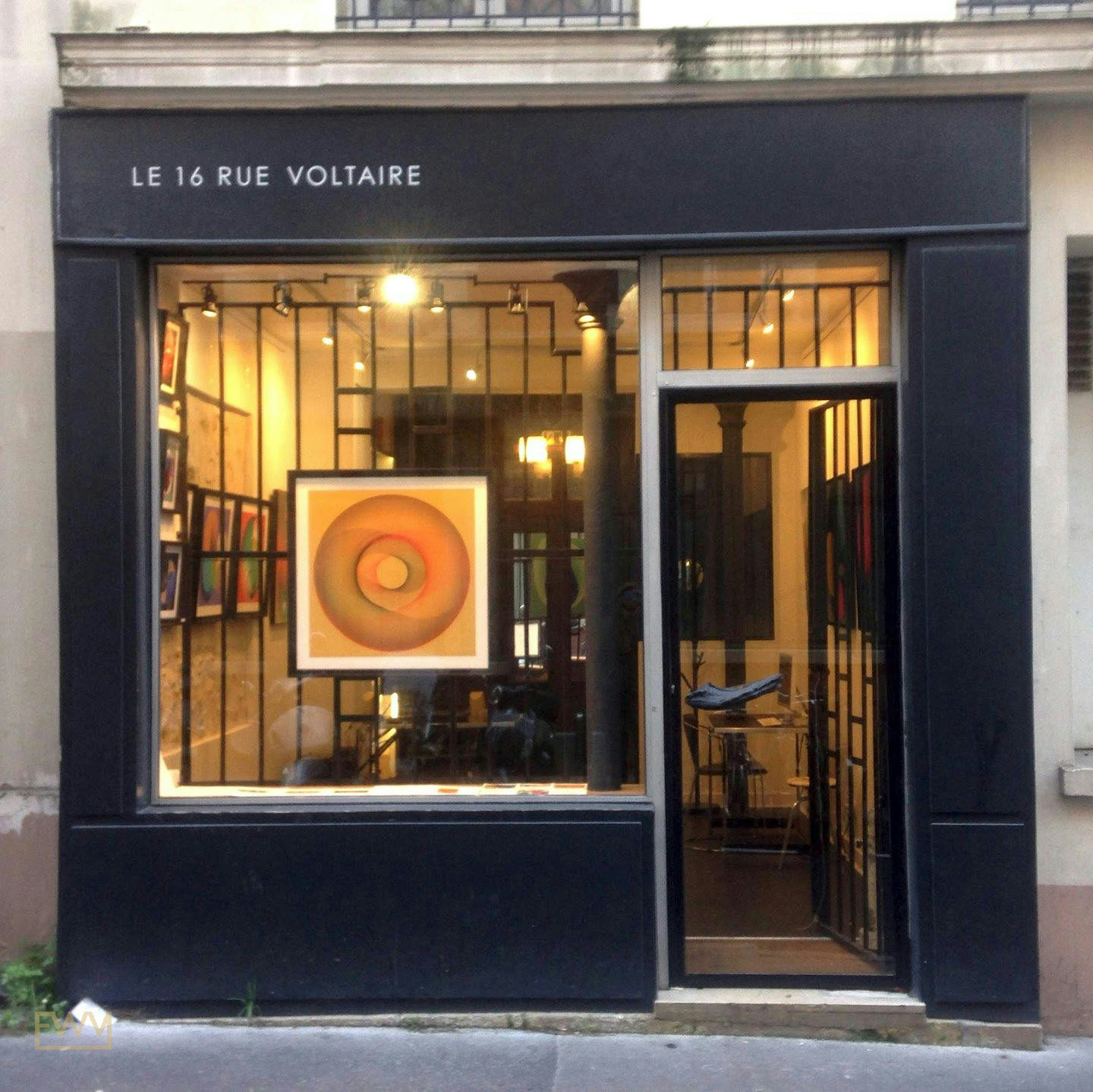 Unique Parisian Gallery Space in Paris, 30 sqm, pop up store