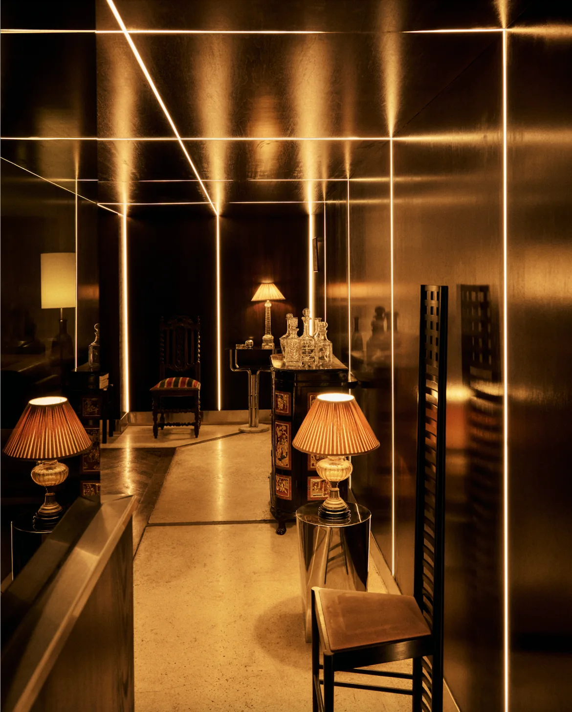 Unique Private Dining and Event Space, 80 sqm, product launch, pop-up rental in Paris, second interior view
