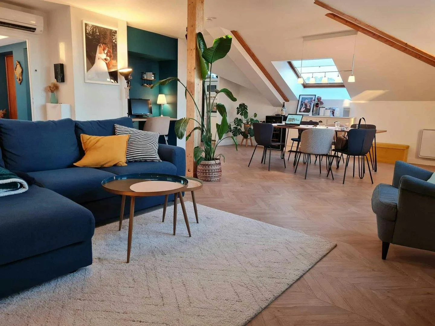 Unique Renovated Apartment in La Tour-du-Pin — 2