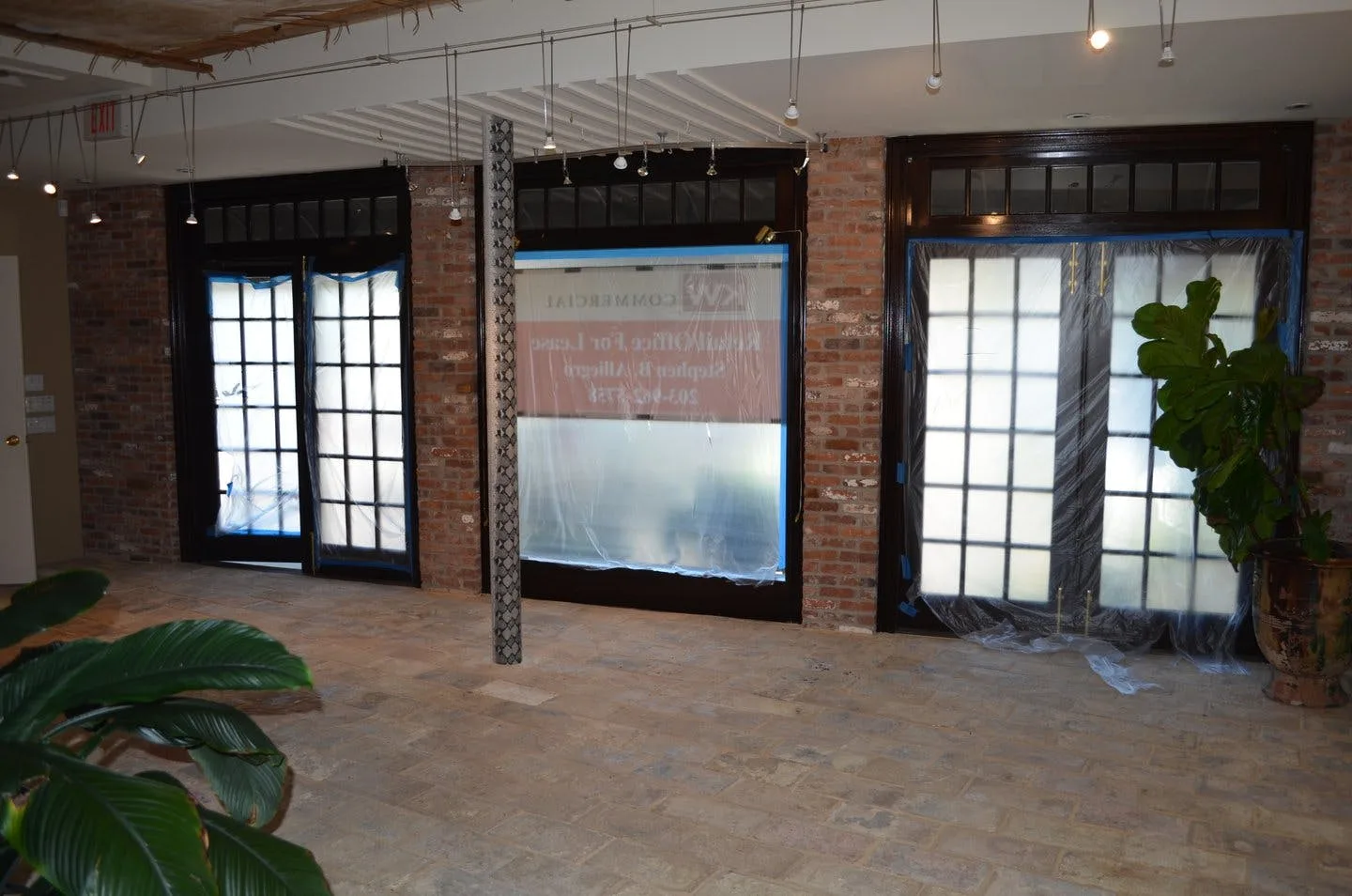 Unique Showroom and Gallery Space in Southport — 3