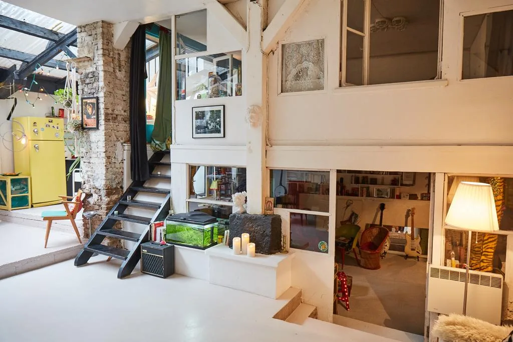 Unique Showroom near Oberkampf, 160 sqm, showroom presentation, pop-up rental in Paris, third interior view