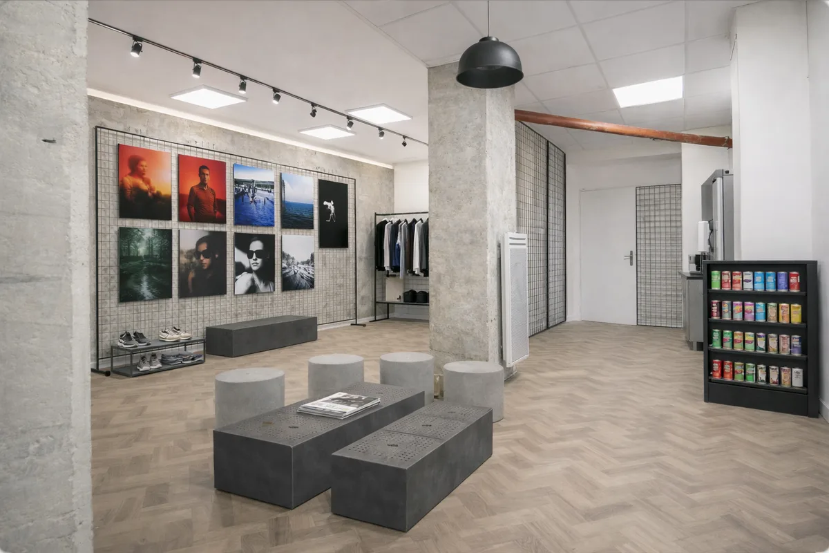 Unique Space for Exclusive Events in Haut Marais, 80 sqm, showroom presentation, pop-up rental in Paris, second interior view