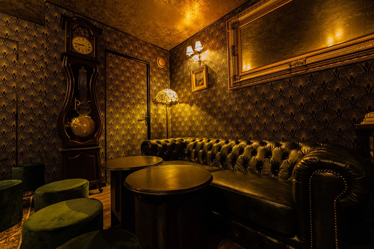 Unique Speakeasy Bar Experience in Paris, 40 sqm, workshop, pop-up rental, second interior view