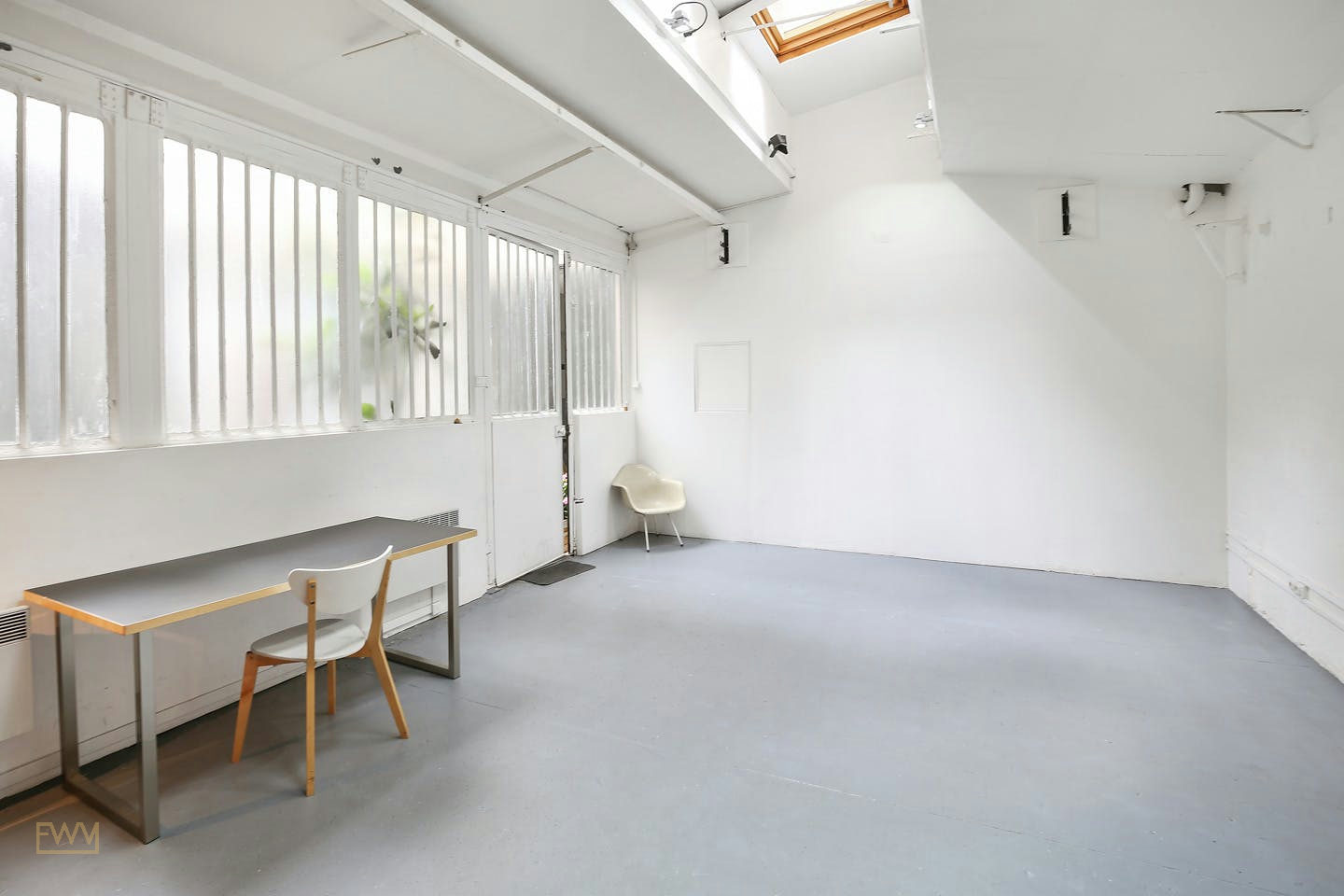 Unique Studio Space in Bastille, 45 sqm, showroom presentation, pop-up rental in Paris