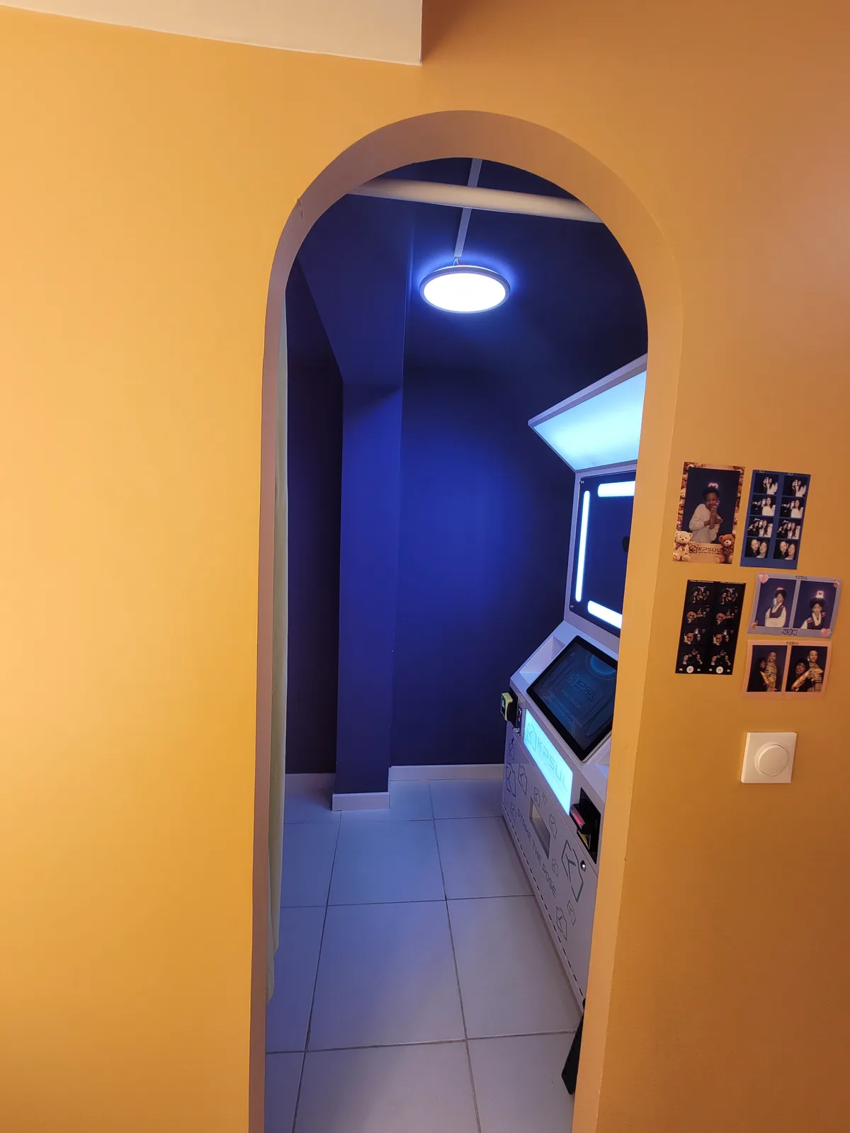 Unique Two-Level Self Photo Booth Studio in Paris, 60 sqm, pop up store, additional interior view