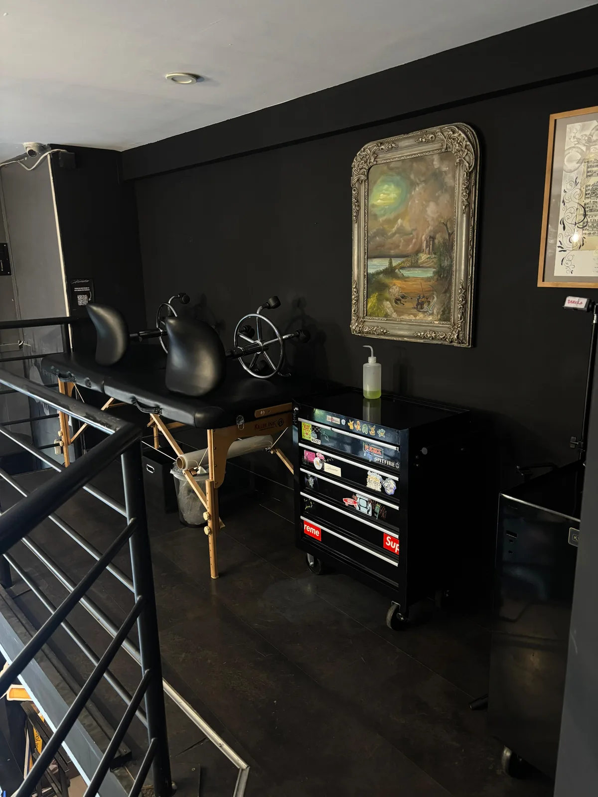 Unique Two-Level Underground Space in Belleville, 85 sqm, pop up store in Paris, second interior view