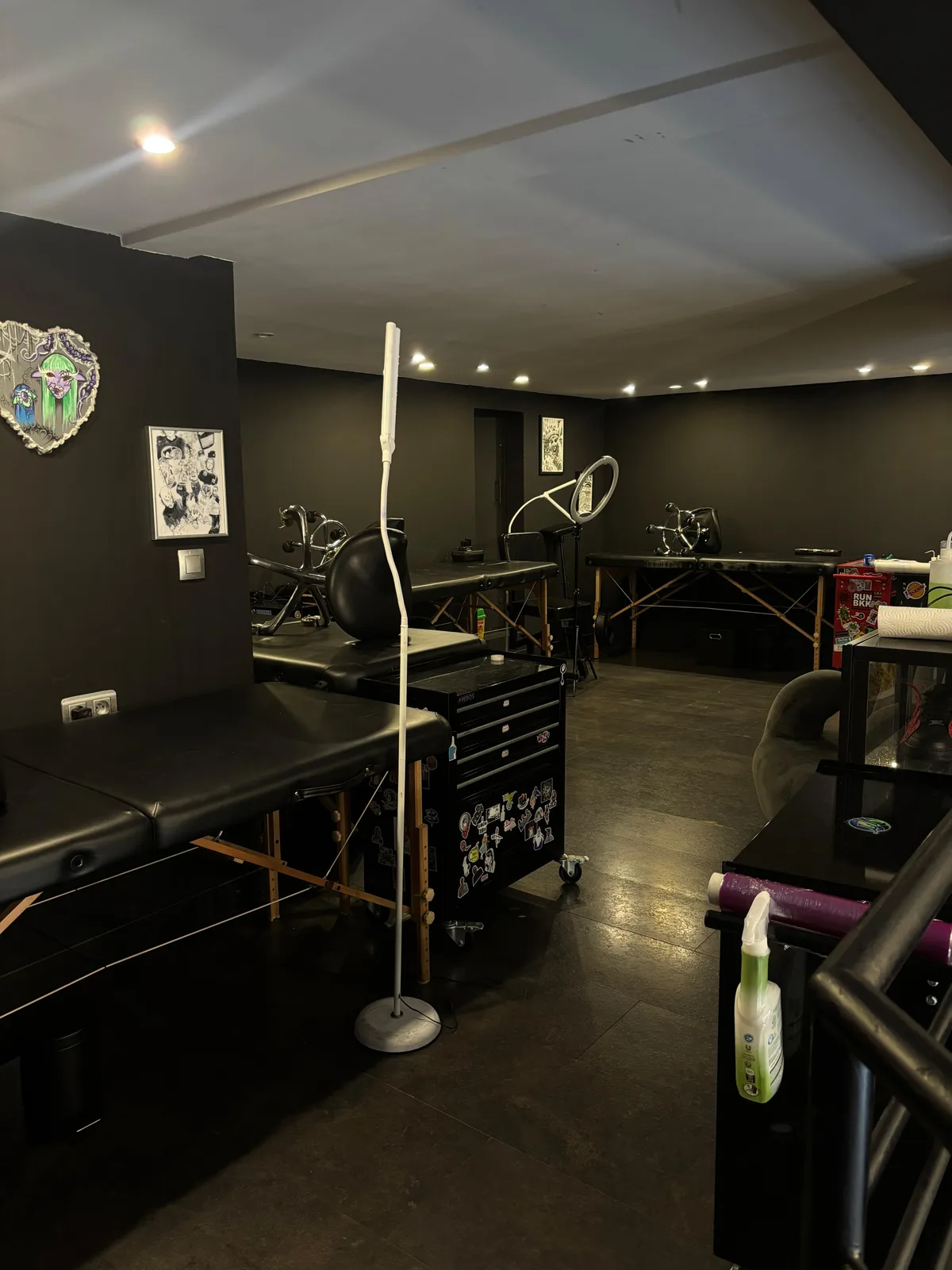 Unique Two-Level Underground Space in Belleville, 85 sqm, pop up store in Paris, third interior view