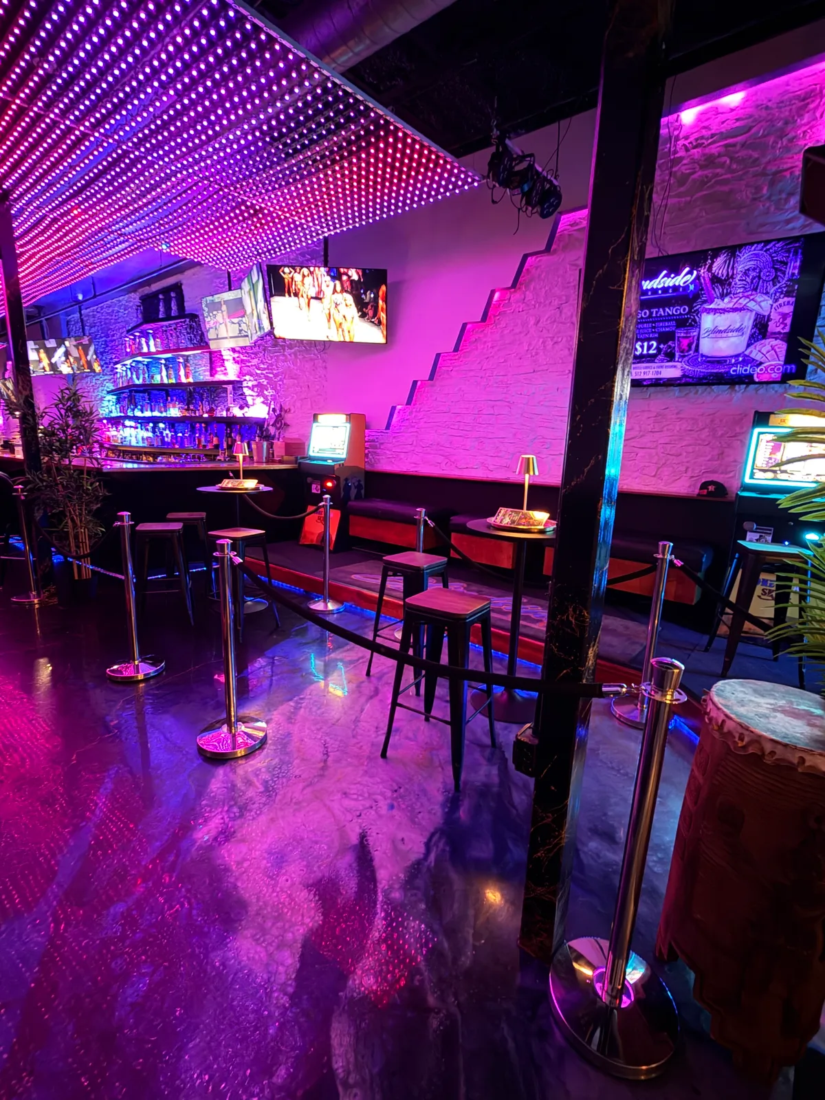 Upscale Cocktail Lounge for Events on East 6th Street, 139 sqm, private event, pop-up rental in Austin, interior view