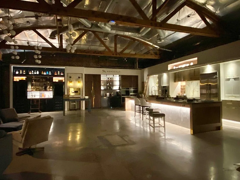 Urban Industrial Space in Old Town Pasadena — 4