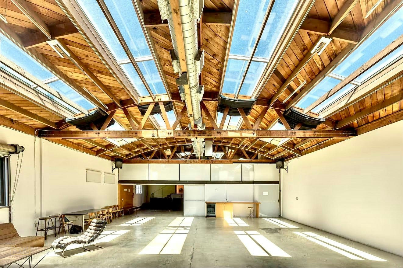 Venice Beach Turnkey Event Venue in Los Angeles, 186 sqm, pop up store