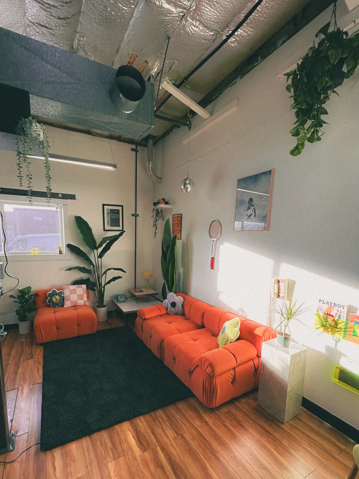 Versatile 1,000 Sq Ft Photo Studio and Event Space, 94 sqm, pop up store in Denver