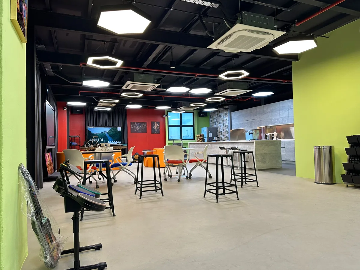 Versatile 1,851 Sq Ft Multi-Purpose Social Space, 172 sqm, corporate event, pop-up rental in Singapore