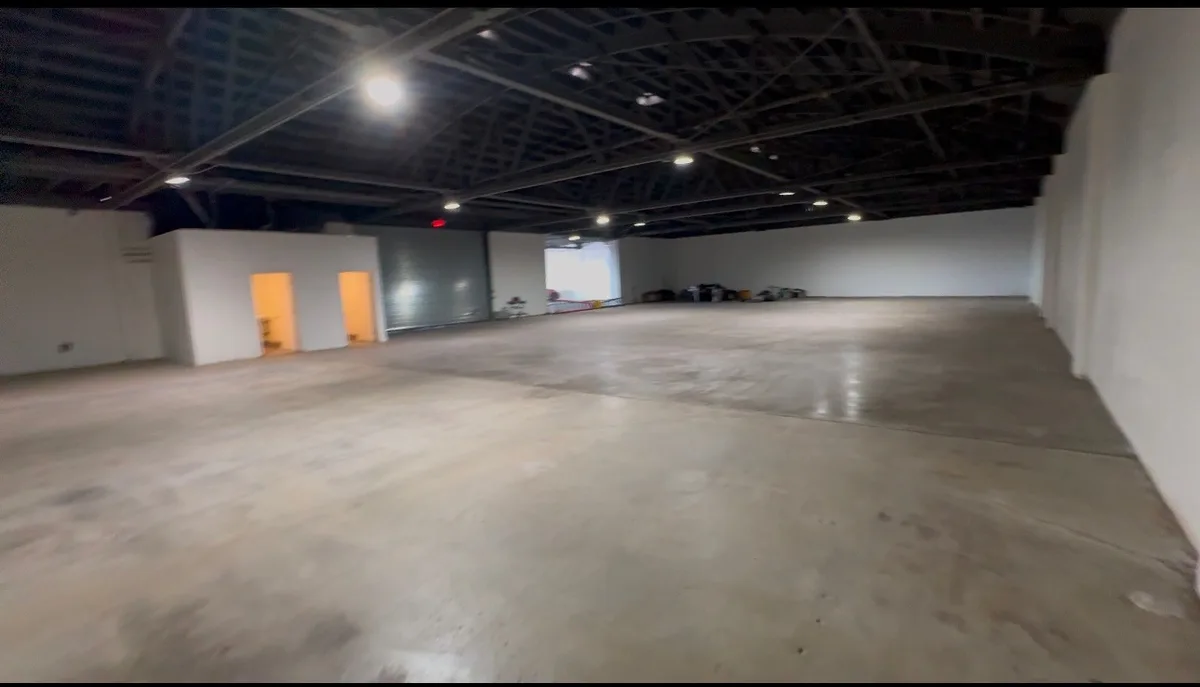 Versatile 10,000 Sq Ft Event Space with Additional Amenities, 929 sqm, pop up store in Los Angeles, additional interior view