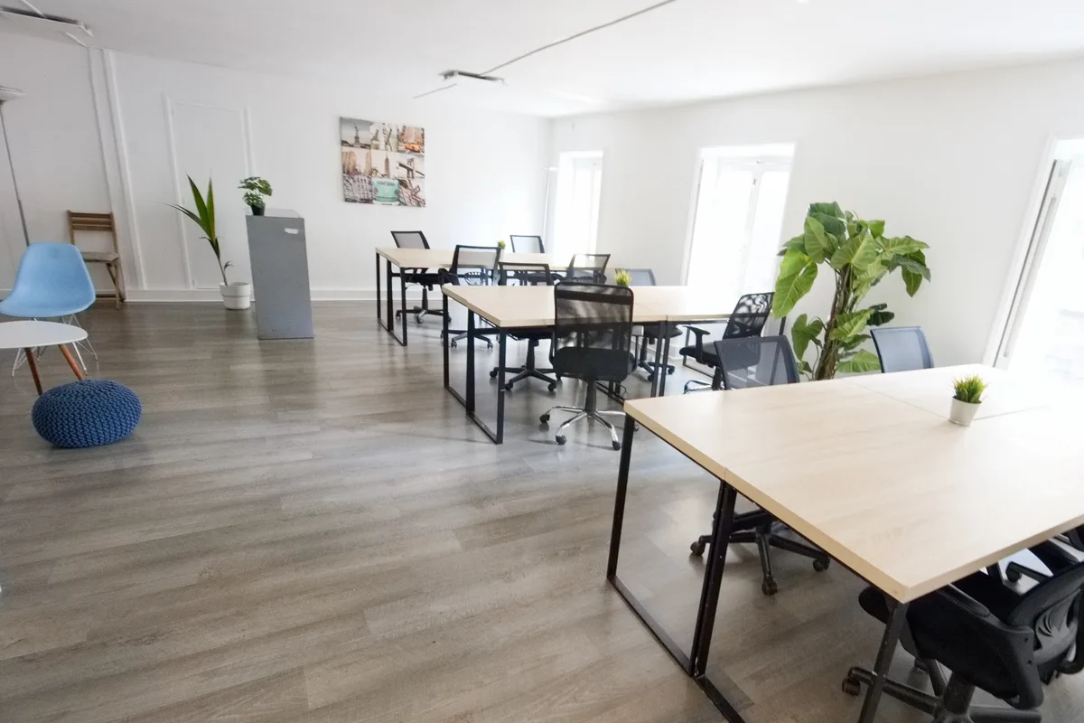 Versatile 100m2 Event Space on Vivienne Street, 100 sqm, networking event, pop-up rental in Paris, additional interior view