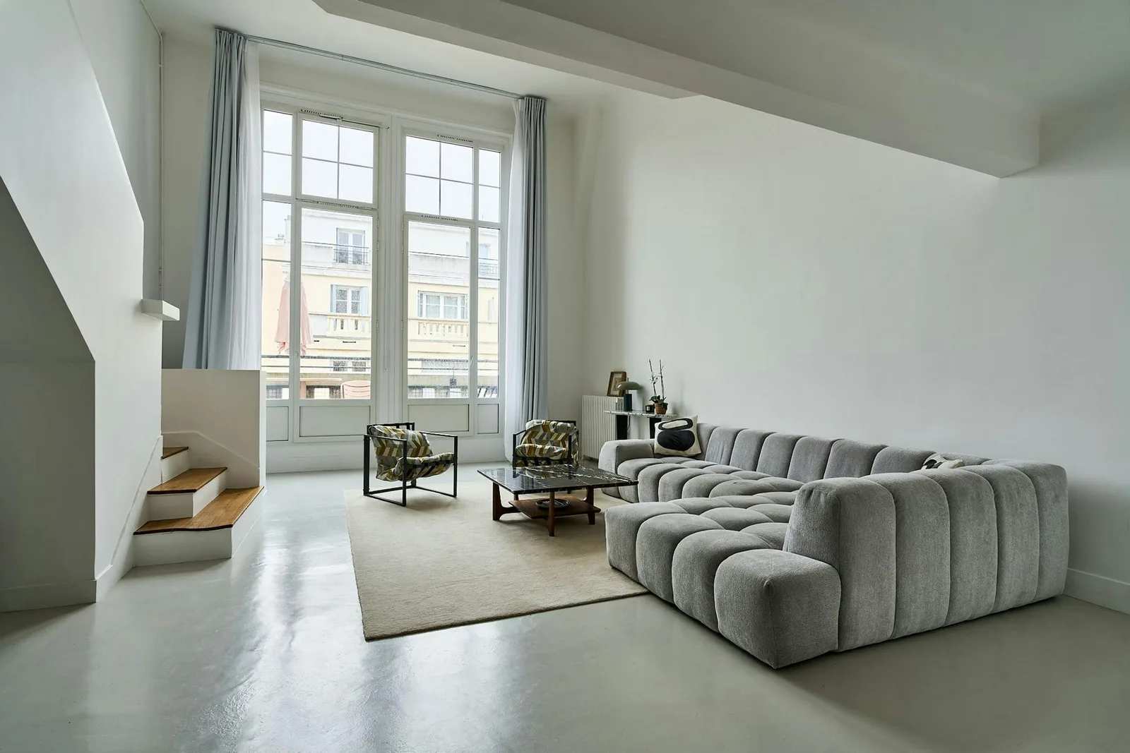 Versatile 114 sqm Art Deco Loft on Rue des Plantes, Paris