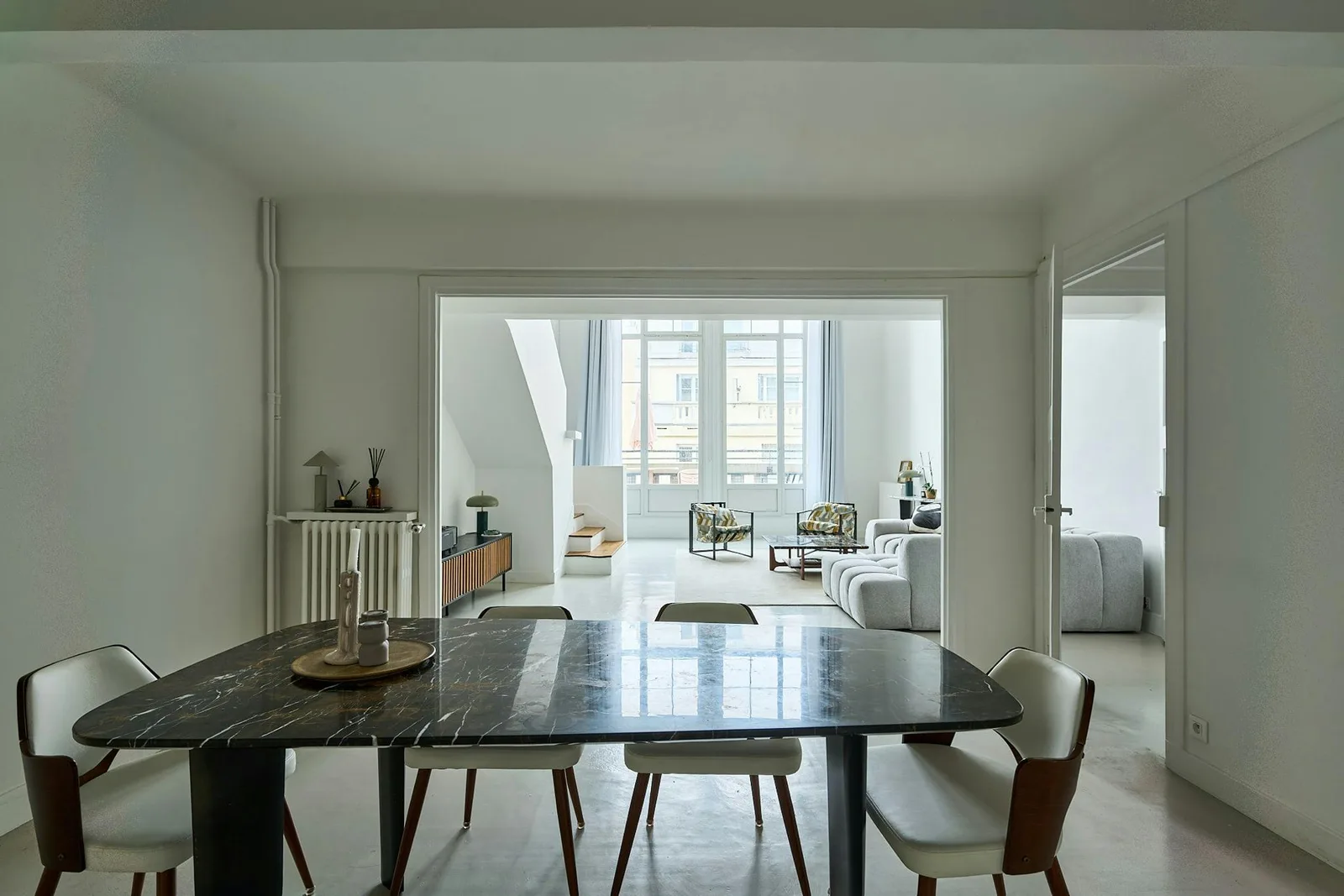 Versatile 114 sqm Art Deco Loft on Rue des Plantes, Paris — 4